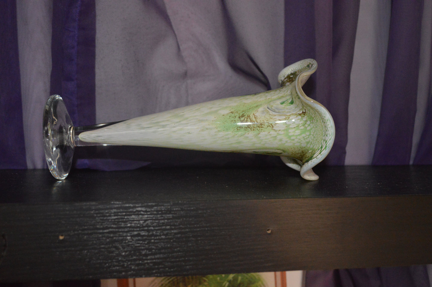 Vintage Art Glass Trumpet Vase – Green White & Brown Abstract Ruffled Rim Glass Vase