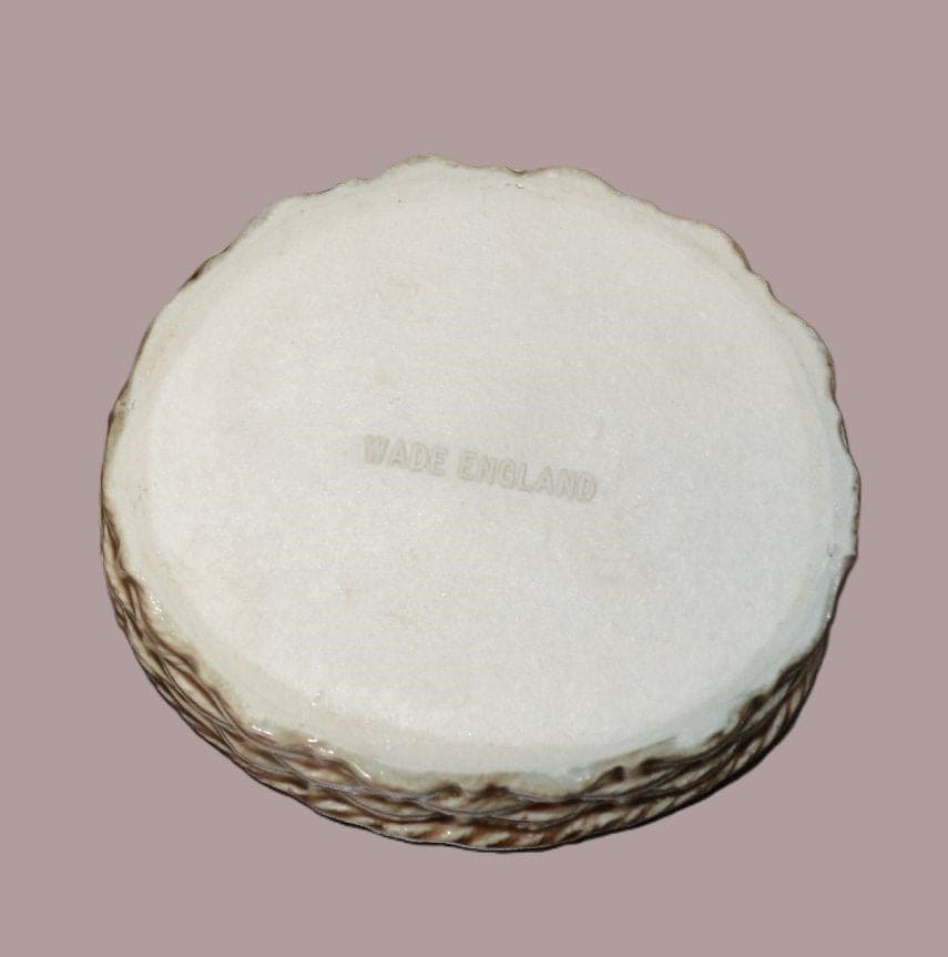 WADE TRINKET DISH WITH A DOG INSET - TMD167207