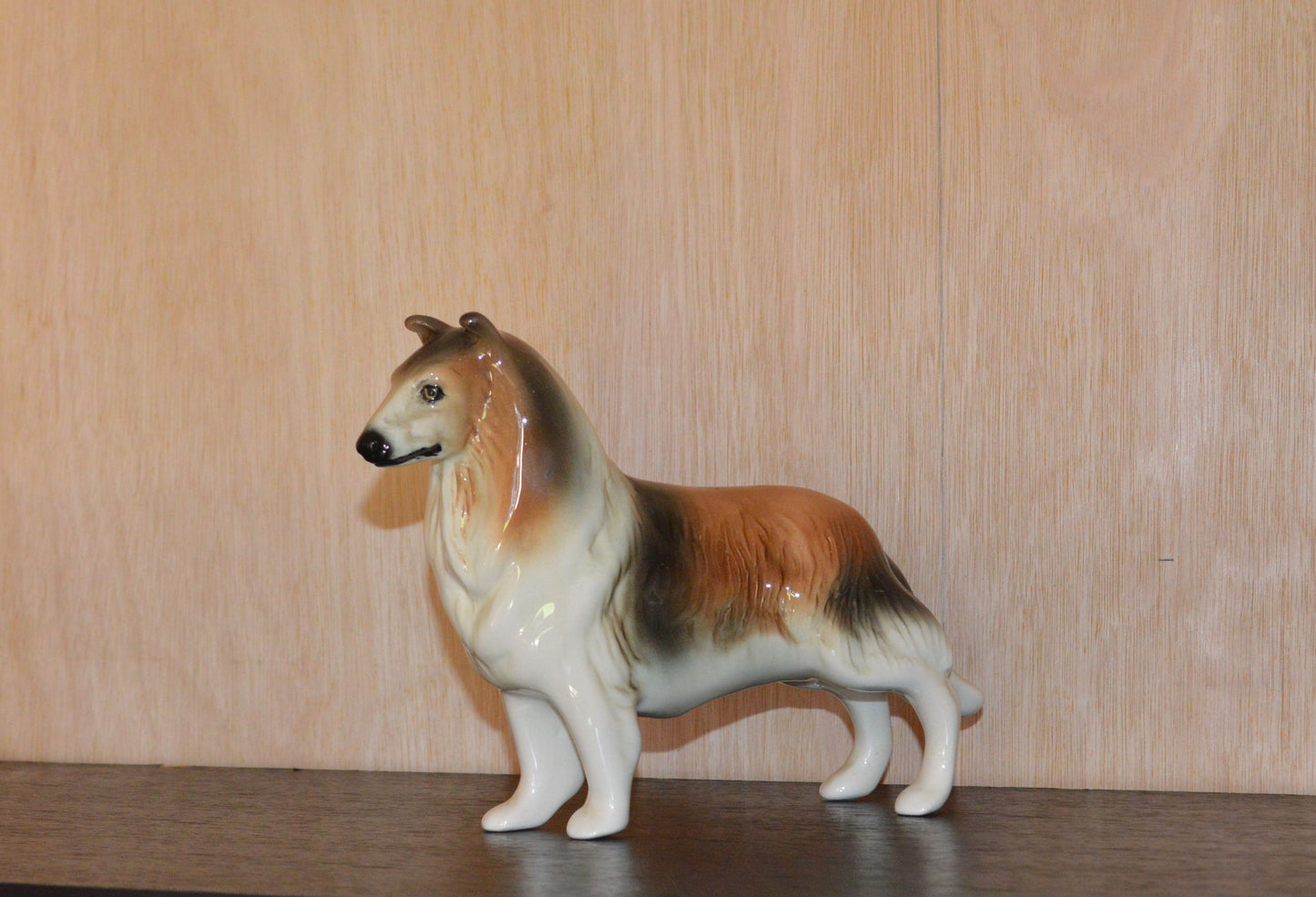 DOG FIGURINE ROUGH COLLIE