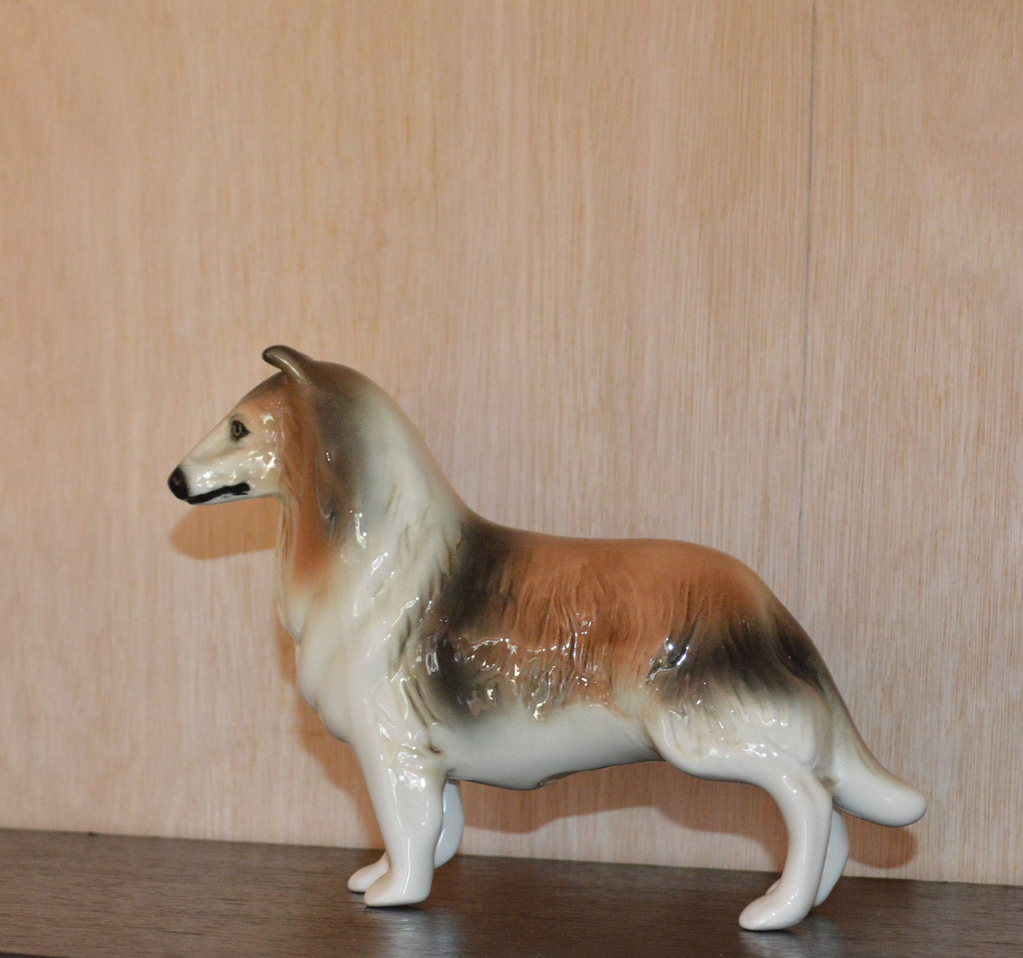 DOG FIGURINE ROUGH COLLIE