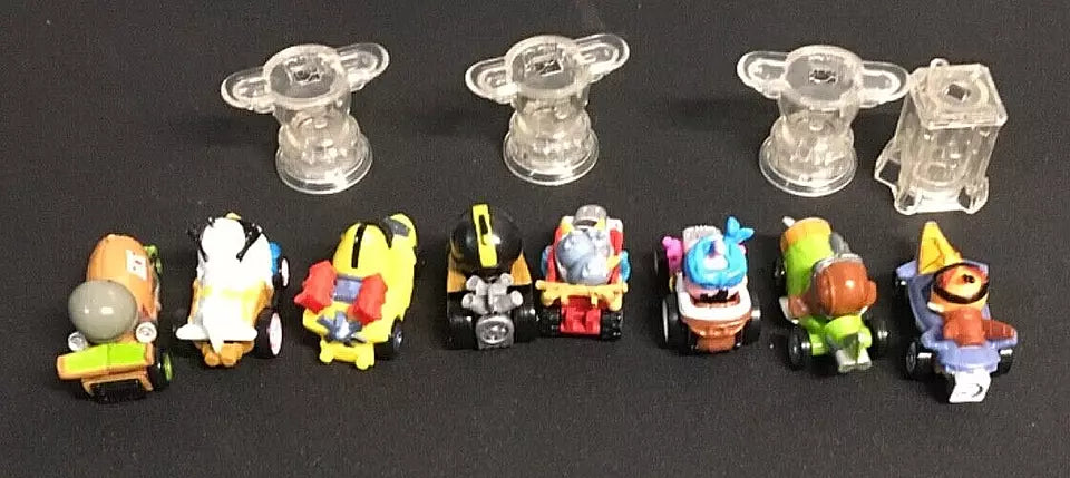 Angry Birds Go! Pig Rock Raceway Toy Set + 8 Racers - TMD167207