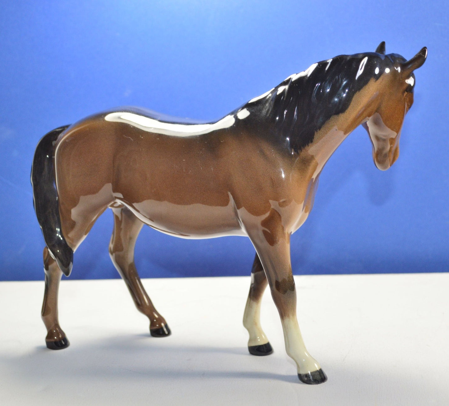 BESWICK BAY MARE FACING LEFT GOOD CONDITION(PREVIOUSLY OWNED)GOOD CONDITION - TMD167207