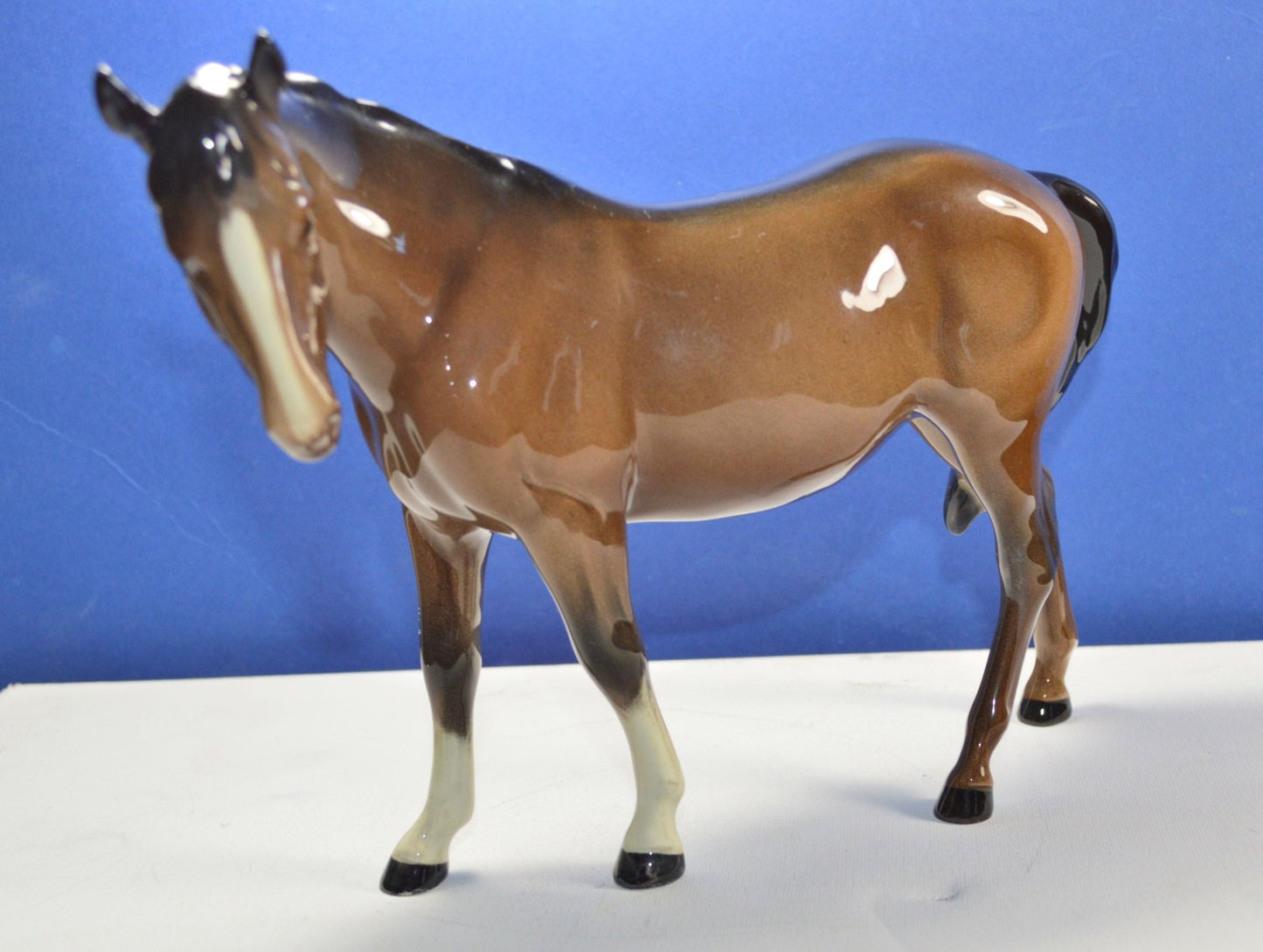 BESWICK BAY MARE FACING LEFT GOOD CONDITION(PREVIOUSLY OWNED)GOOD CONDITION - TMD167207
