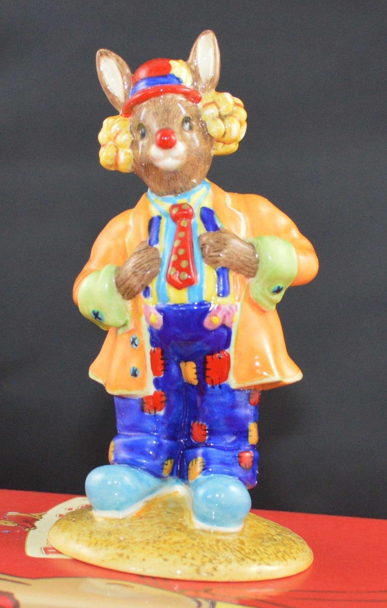 BOXED ROYAL DOULTON BUNNYKINS CLARENCE THE CLOWN DB332 (PREVIOUSLY OWNED)VERY GOOD CONDITION - TMD167207