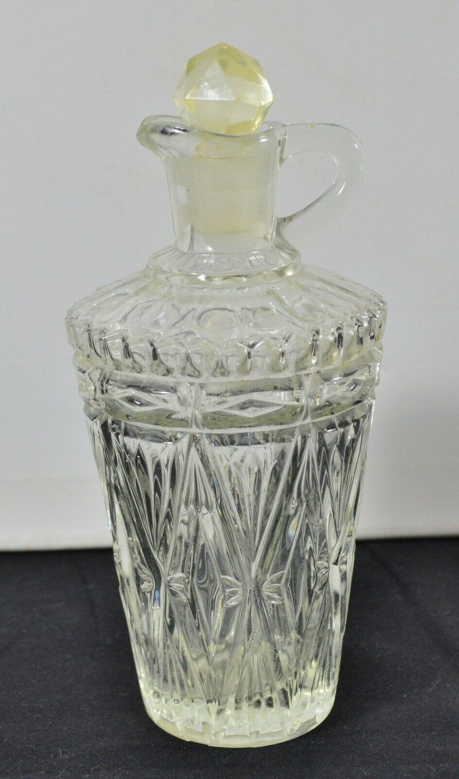 CUT GLASS VINAIGRETTE JUG w/ STOPPER(PREVIOUSLY OWNED) GOOD CONDITION - TMD167207