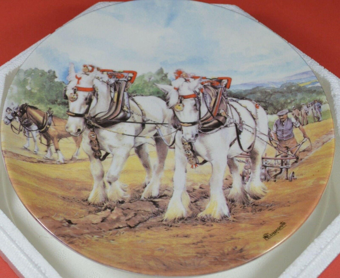 DANBURY MINT WORKING HORSES PLATE ENTITLED THE PLOUGHING MATCH(PREVIOUSLY OWNED) GOOD CONDITION - TMD167207