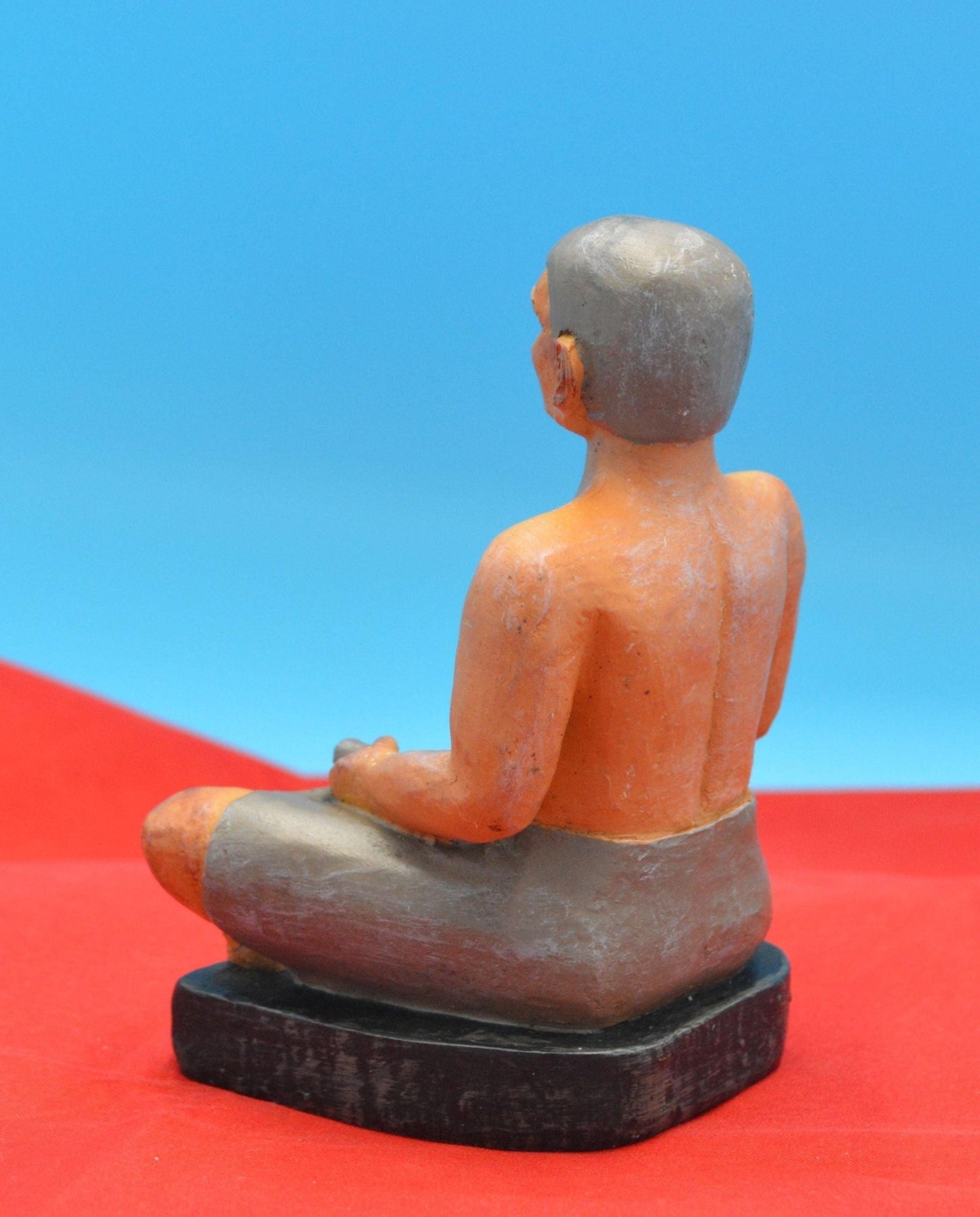 DECORATIVE FIGURINE MAN SITTING CROSSED LEGGED - TMD167207