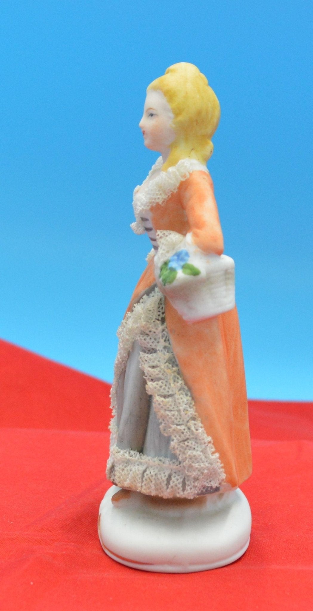 DECORATIVE FIGURINES A PAIR OF PERIOD STYLE FIGURINES - TMD167207