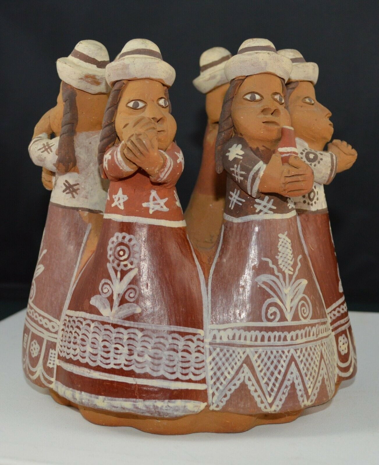 DECORATIVE ORNAMENT SIX LADIES IN A RING FACING OUTWARDS(PREVIOUSLY OWNED) GOOD CONDITION - TMD167207