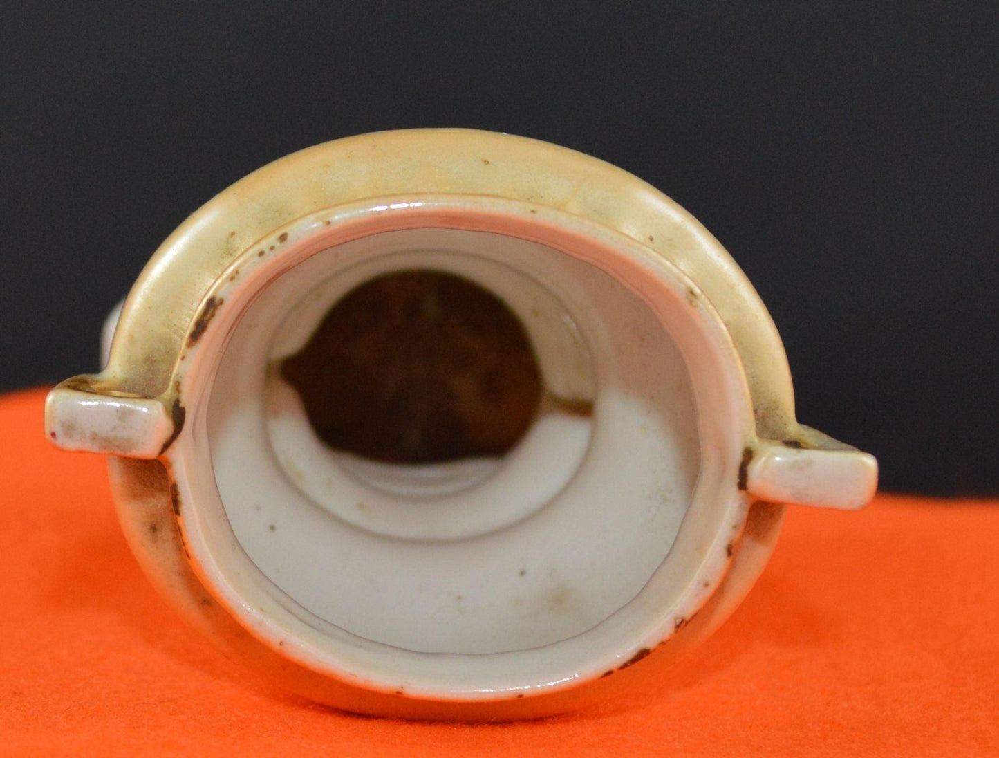 DECORATIVE ORNAMENT VERY SMALL URN VASE WITH SWAN HANDLES(PREVIOUSLY OWNED)FAIRLY GOOD CONDITION - TMD167207