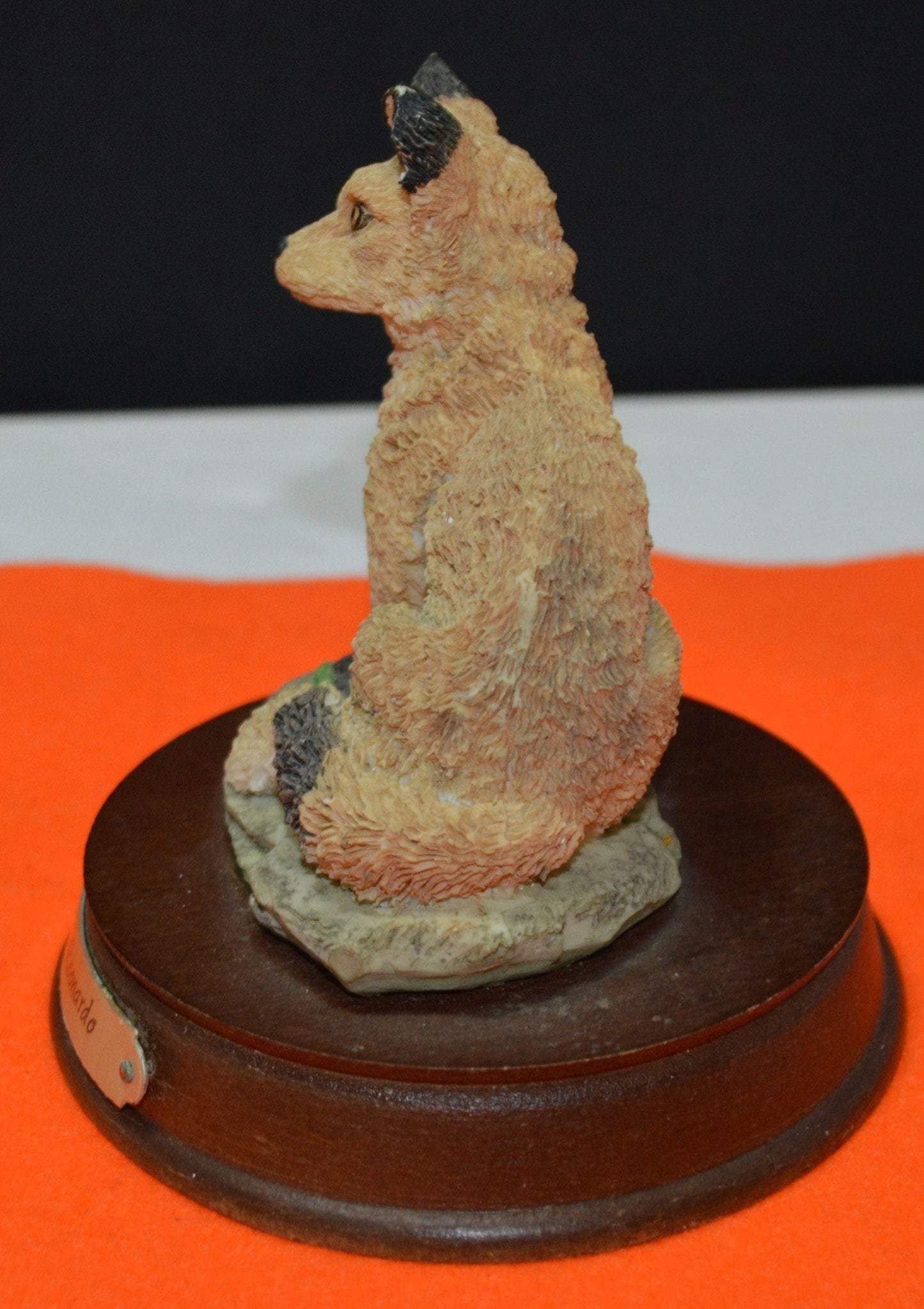 LEONARDO FOX ON WOODEN BASE(PREVIOUSLY OWNED) GOOD CONDITION - TMD167207