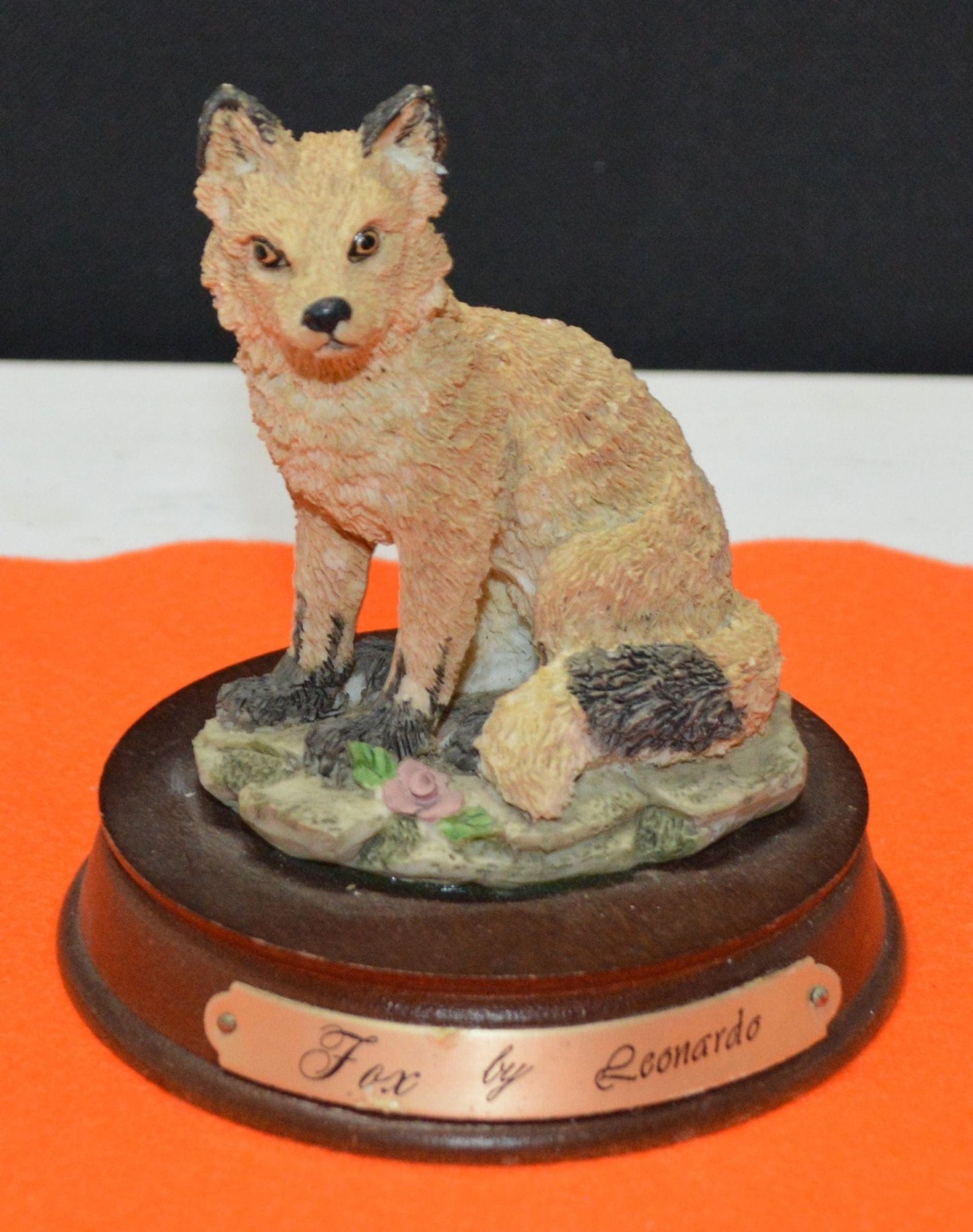 LEONARDO FOX ON WOODEN BASE(PREVIOUSLY OWNED) GOOD CONDITION - TMD167207