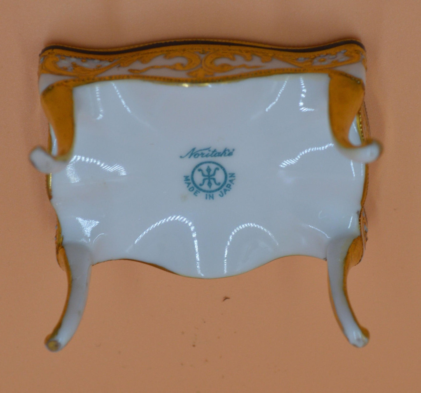 NORITAKE PIANO STOOL SHAPED TRINKET BOX SCENIC LID - TMD167207