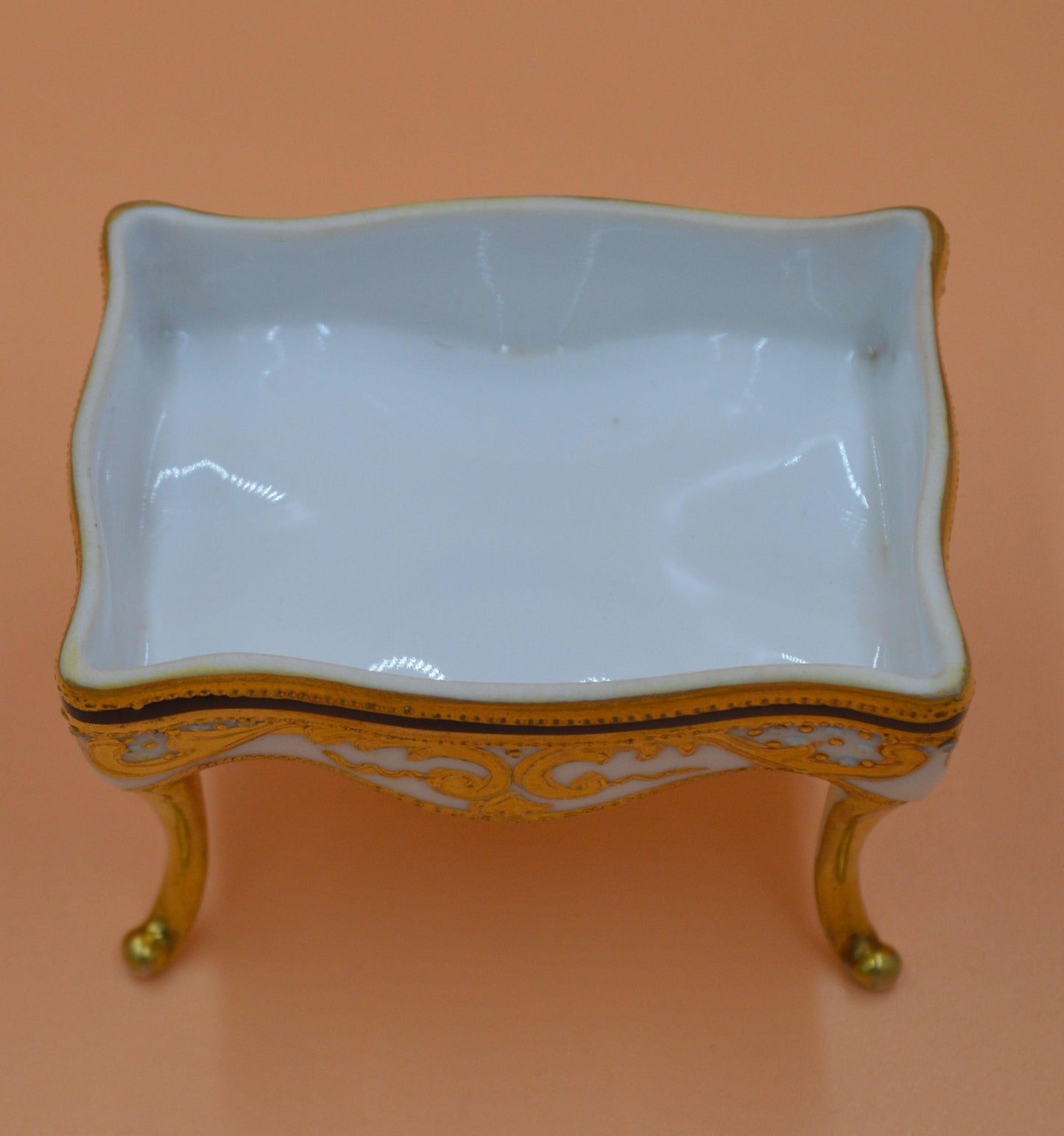 NORITAKE PIANO STOOL SHAPED TRINKET BOX SCENIC LID - TMD167207