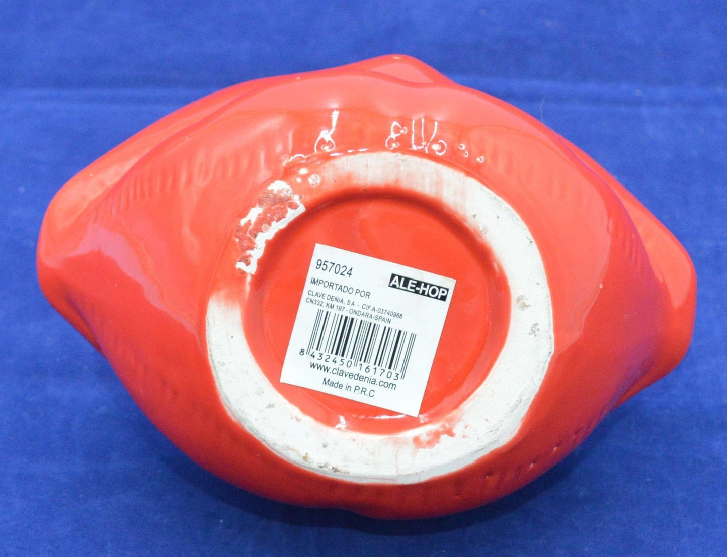 NOVELTY CERAMIC LIP ASHTRAY PUSH DOWN SPINNER - TMD167207
