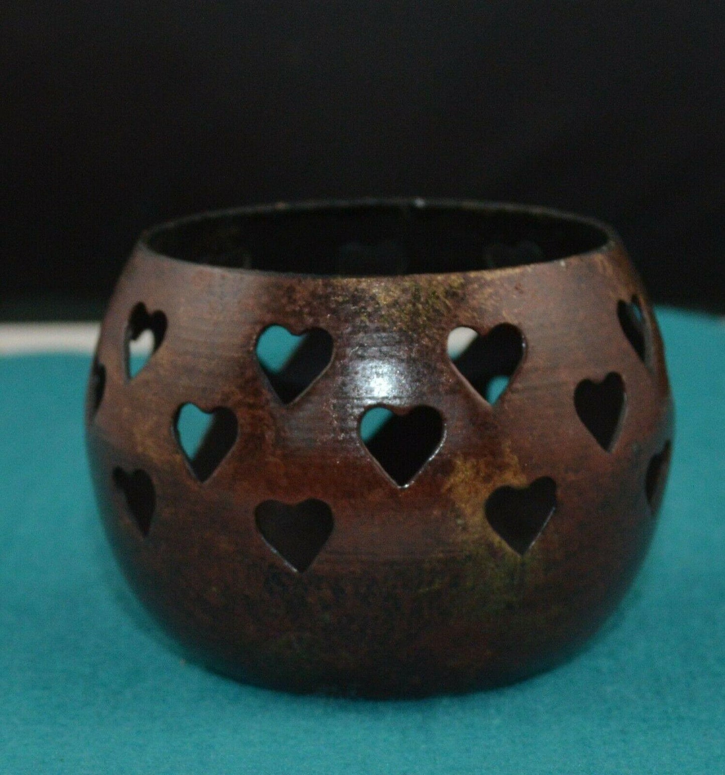 THREE METAL TEALIGHT CANDLE HOLDERS(SHOP CLEARANCE) - TMD167207
