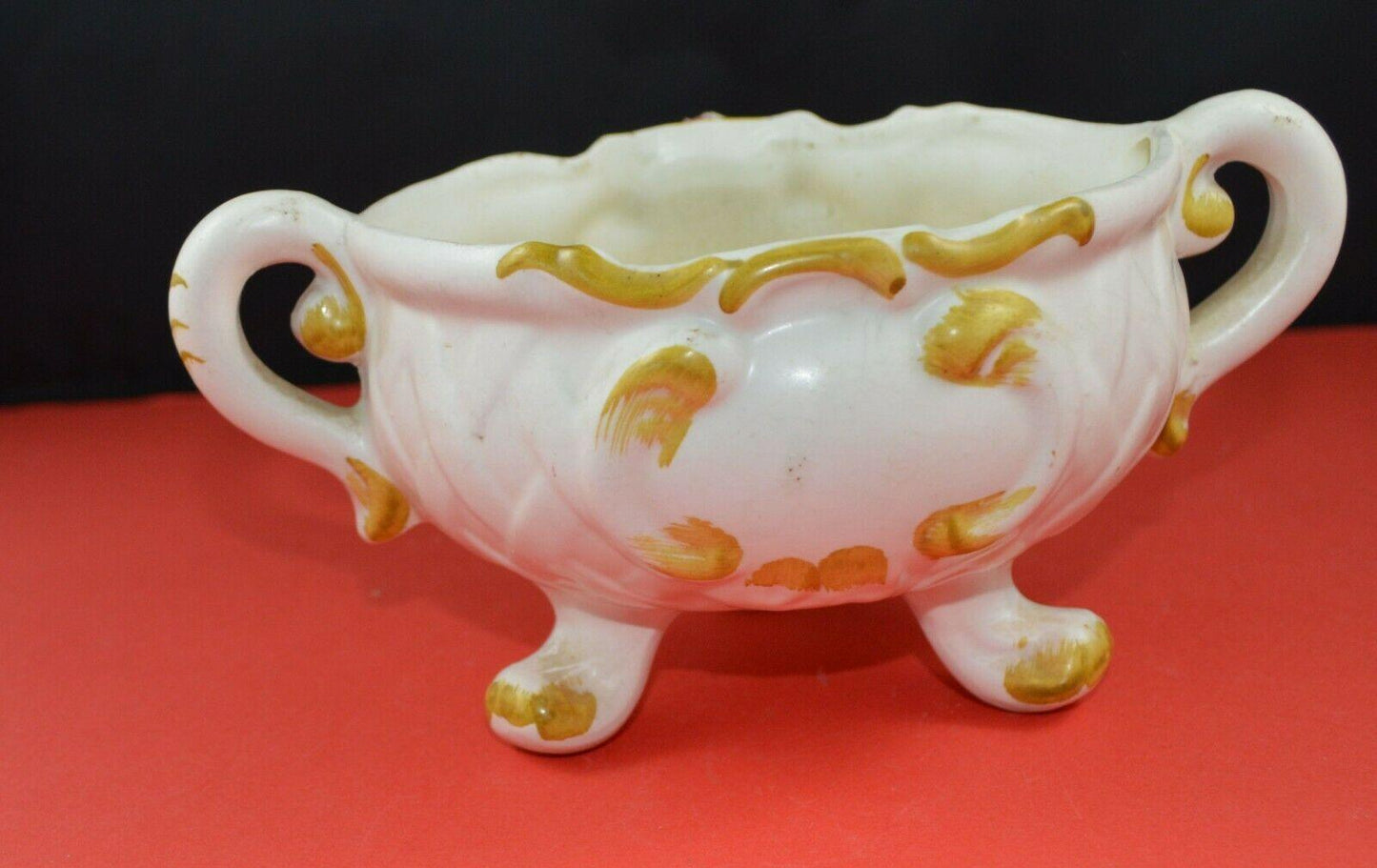 VINTAGE BASSANO THREE LEGGED PLANTER - TMD167207