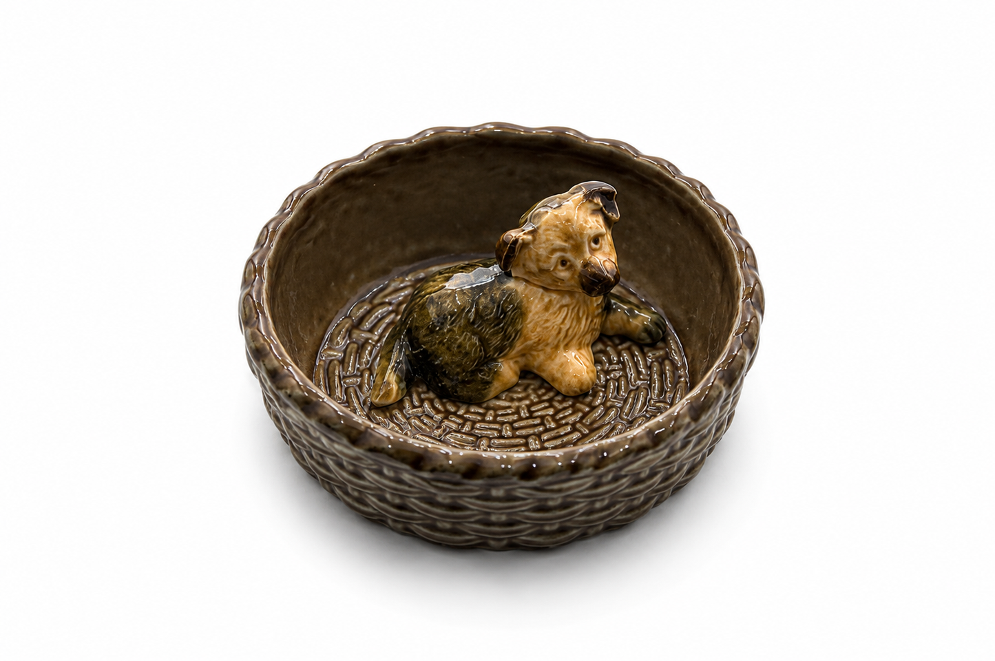 Wade England Trinket Dish with Dog Inset – Collectible Trinket Dish