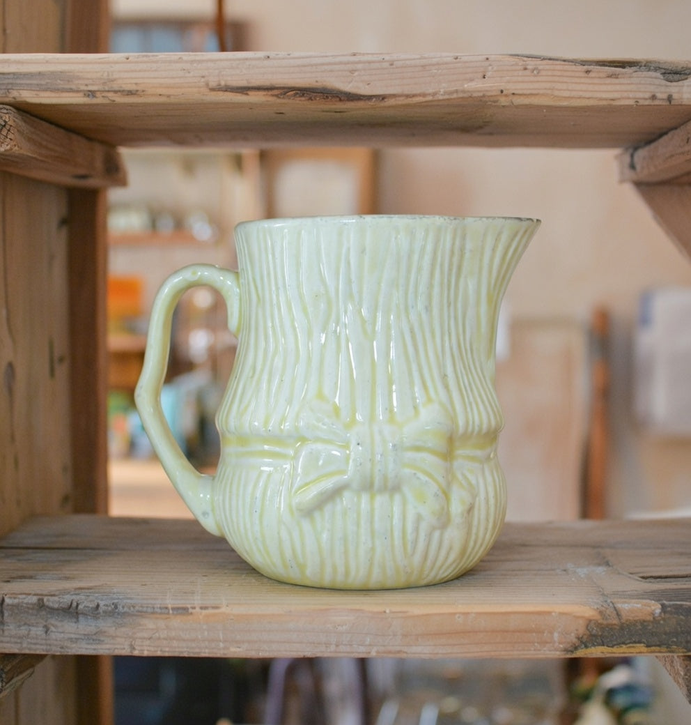 TABLEWARE KEELE STREET POTTERY MILK JUG LEMON