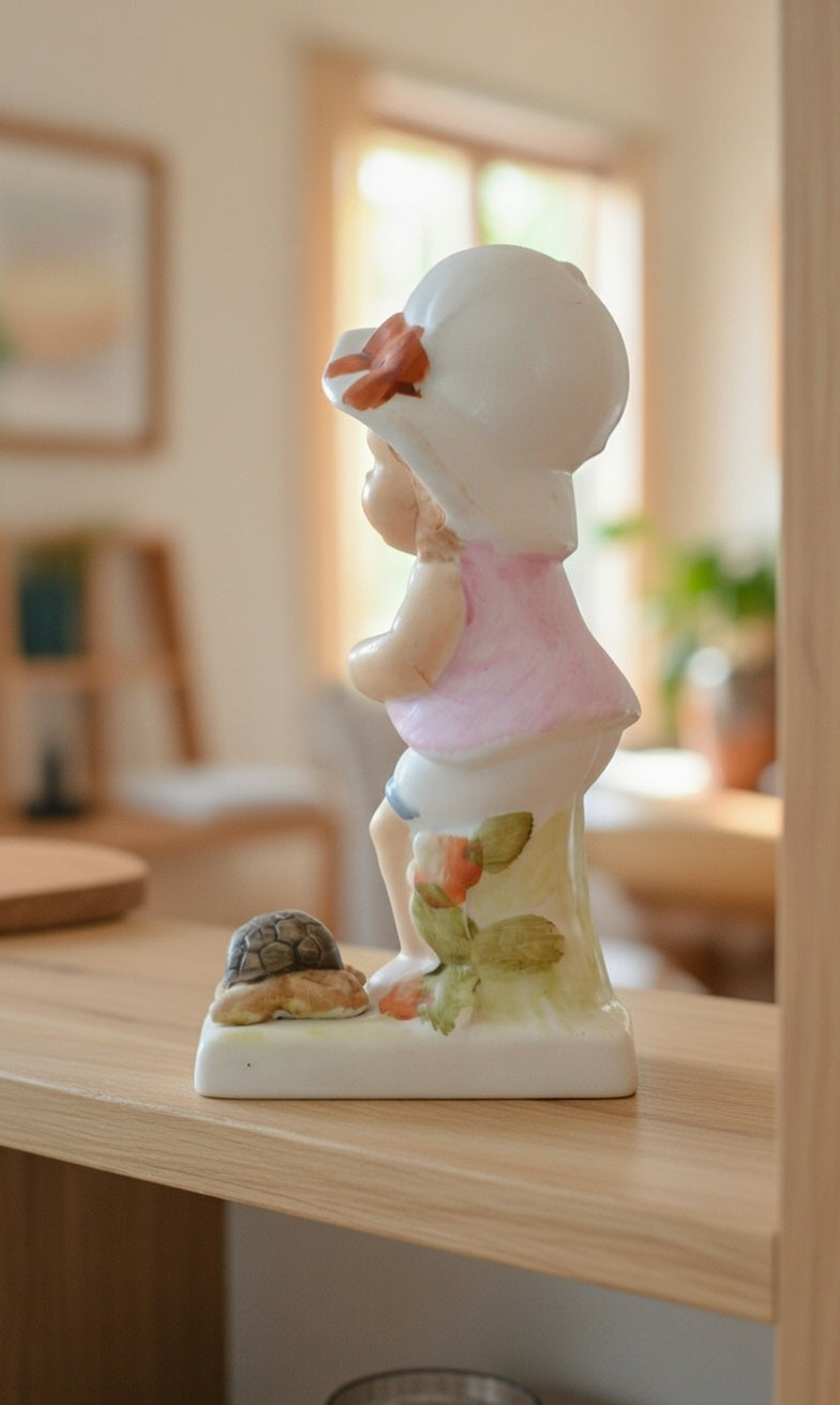 Decorative Figurine  Cute Little Girl with Tortoise