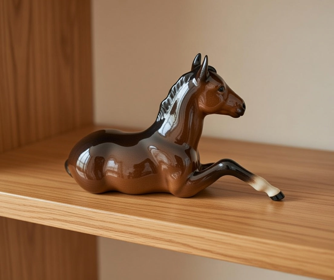 Beswick Horses JBH 30 and 915 - Standing Foal & Sitting Horse |