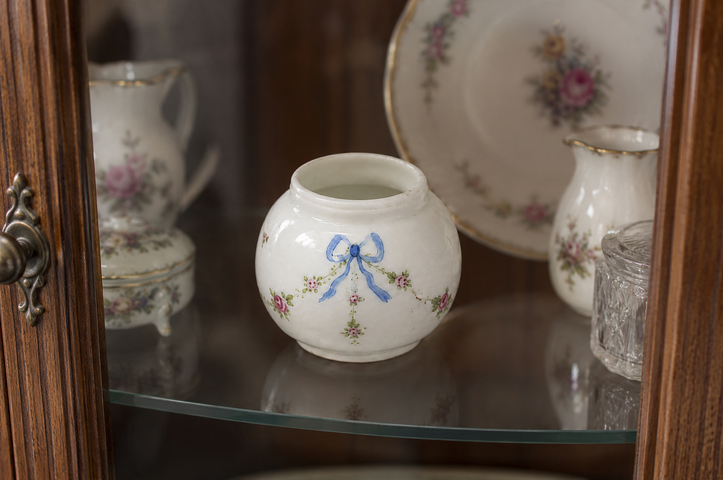 Pretty Floral Trinket Pot (No Lid) Blue Ribbon Pattern