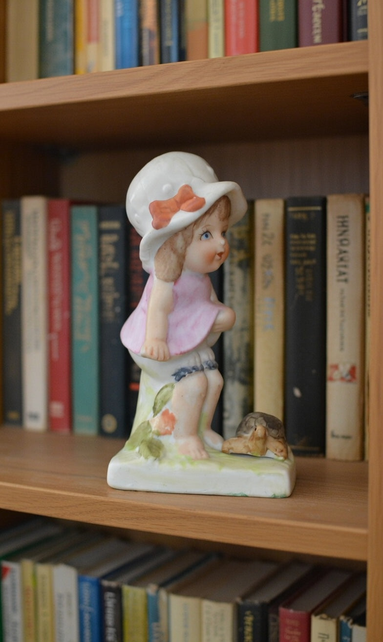 Decorative Figurine  Cute Little Girl with Tortoise