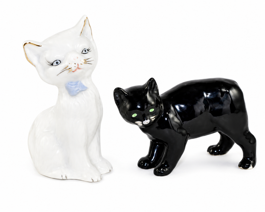 Vintage Black & White Cat Figurines – 2 Individual Mini Cat Ornaments – Collectible Decor UK