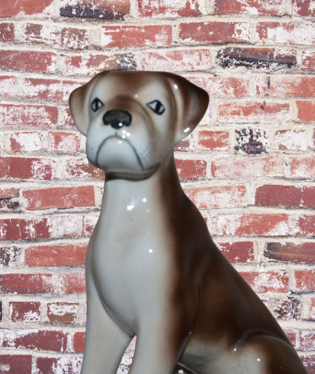 BOXER DOG FIGURINE(PREVIOUSLY OWNED) GOOD CONDITION
