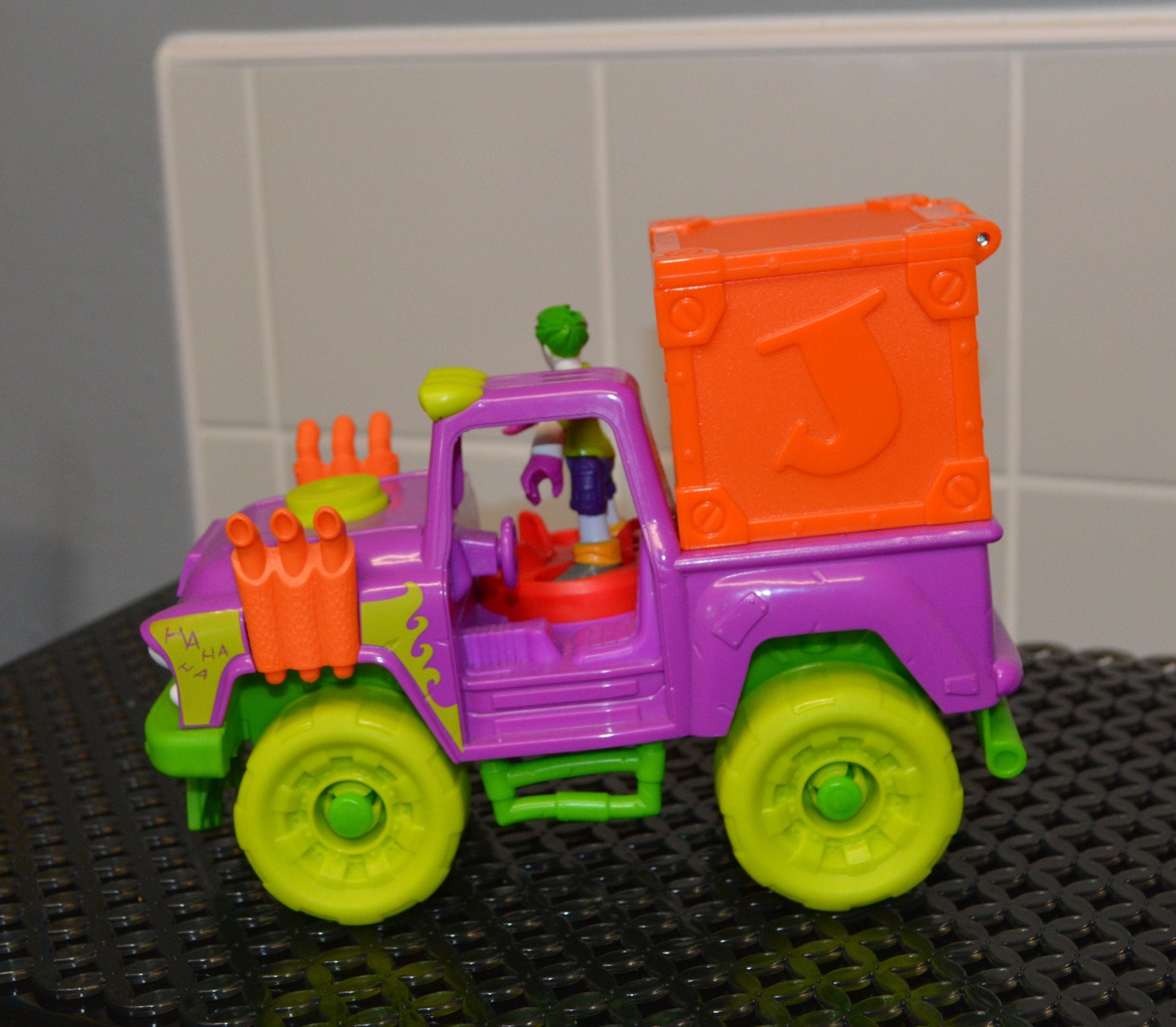 Imaginext Joker Themed Toys for Sale - TMD167207