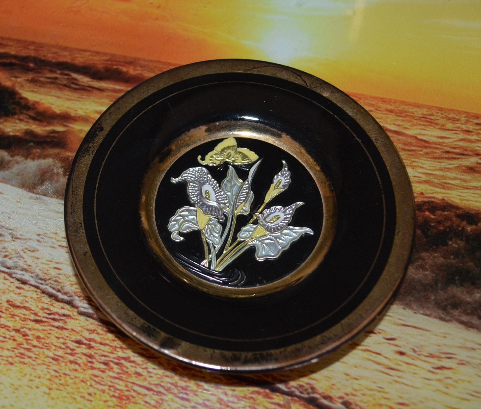 Two Chokin Plates – Swan and Flower Designs - TMD167207