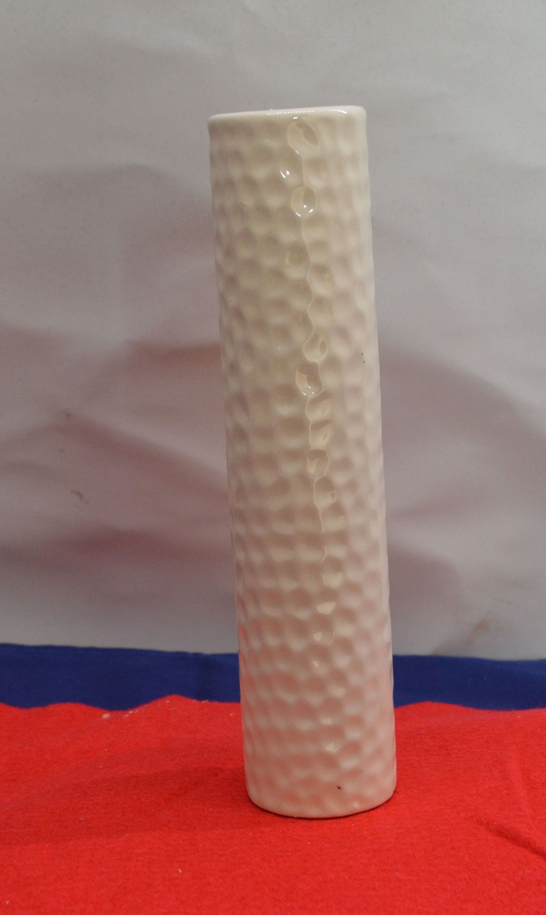 White Cylindrical Vase – Hammered Design - TMD167207