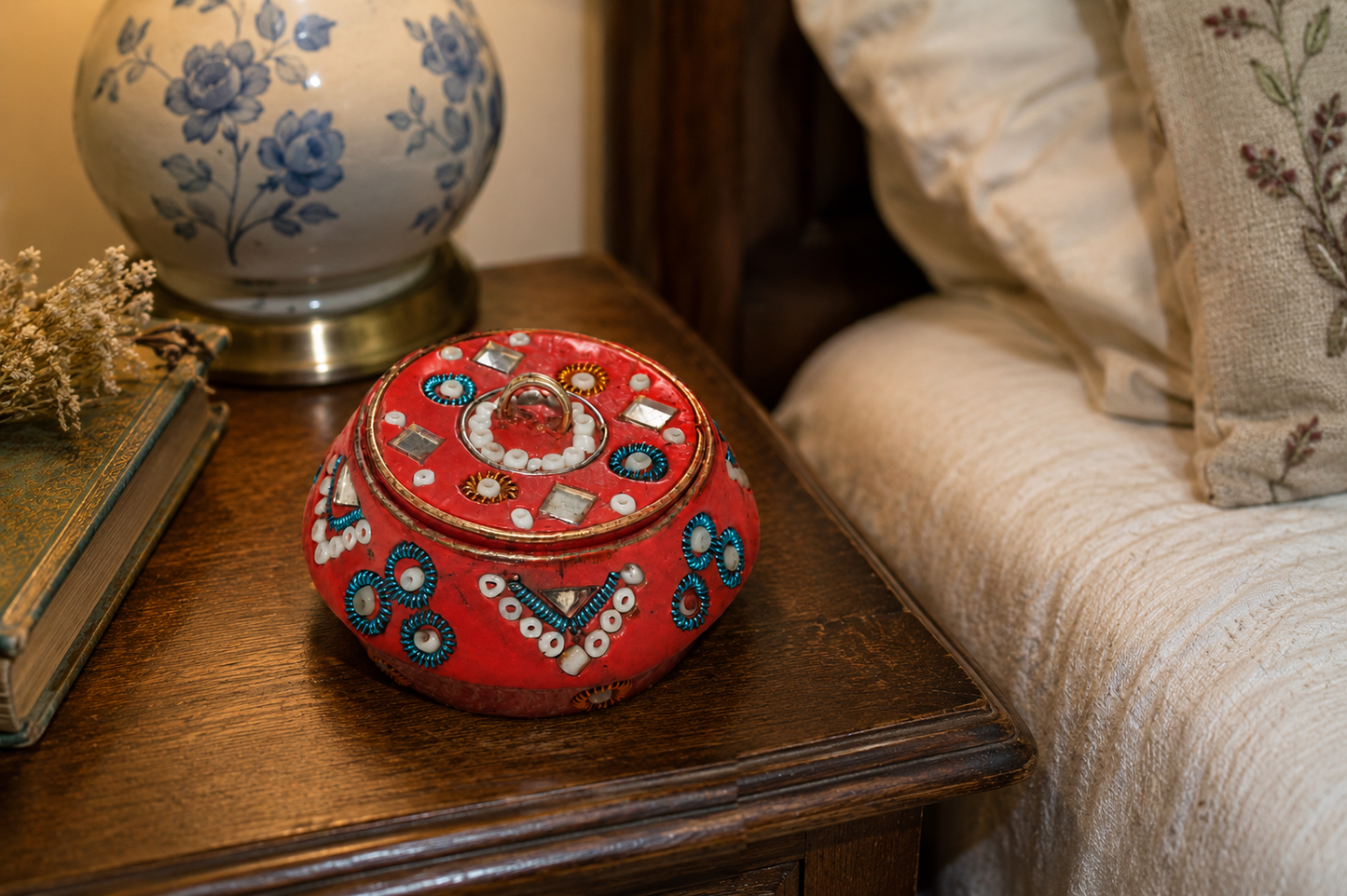 Pink Beaded Lidded Trinket Pot Decorative Box