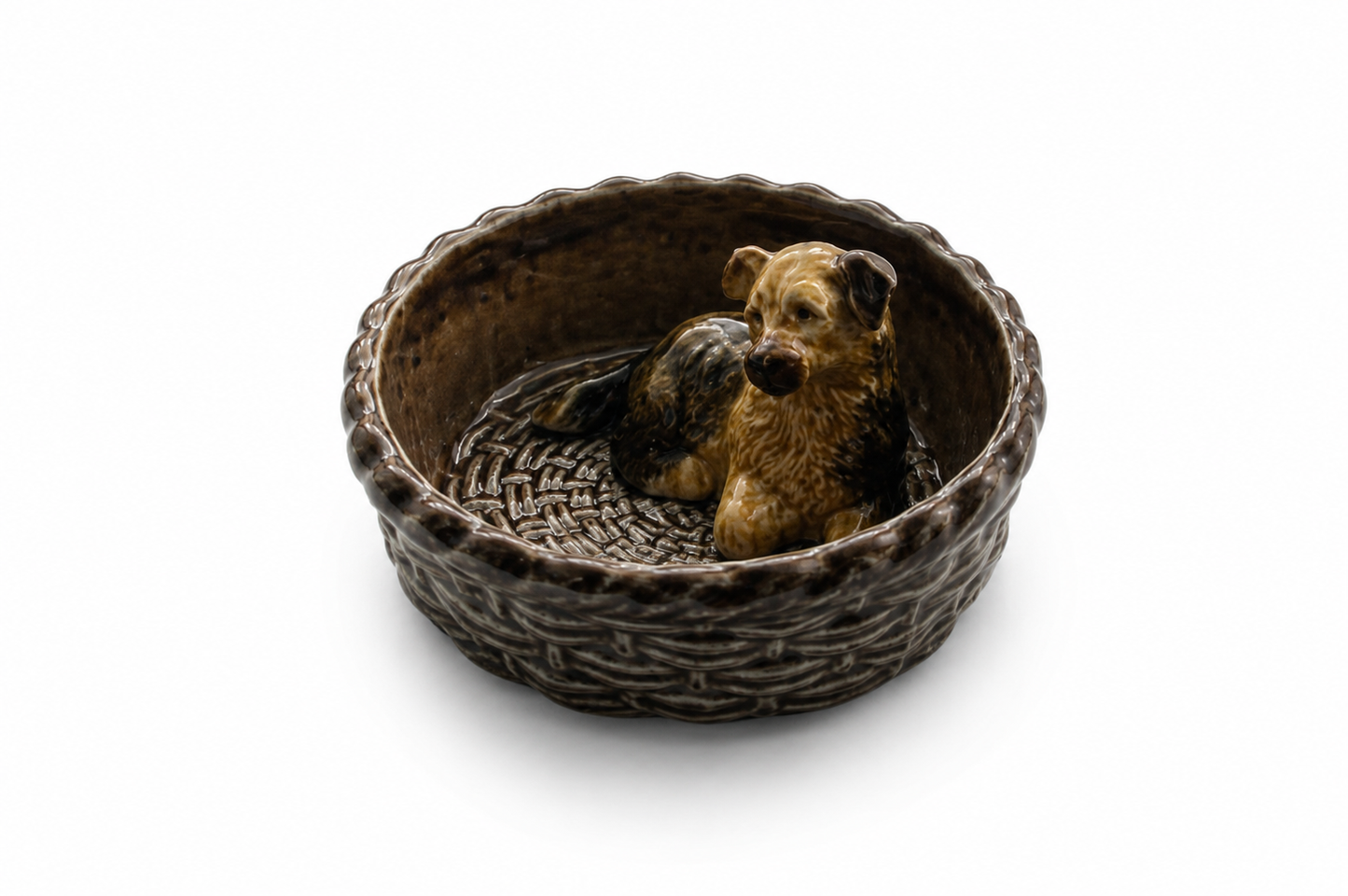 Wade England Trinket Dish with Dog Inset – Collectible Trinket Dish