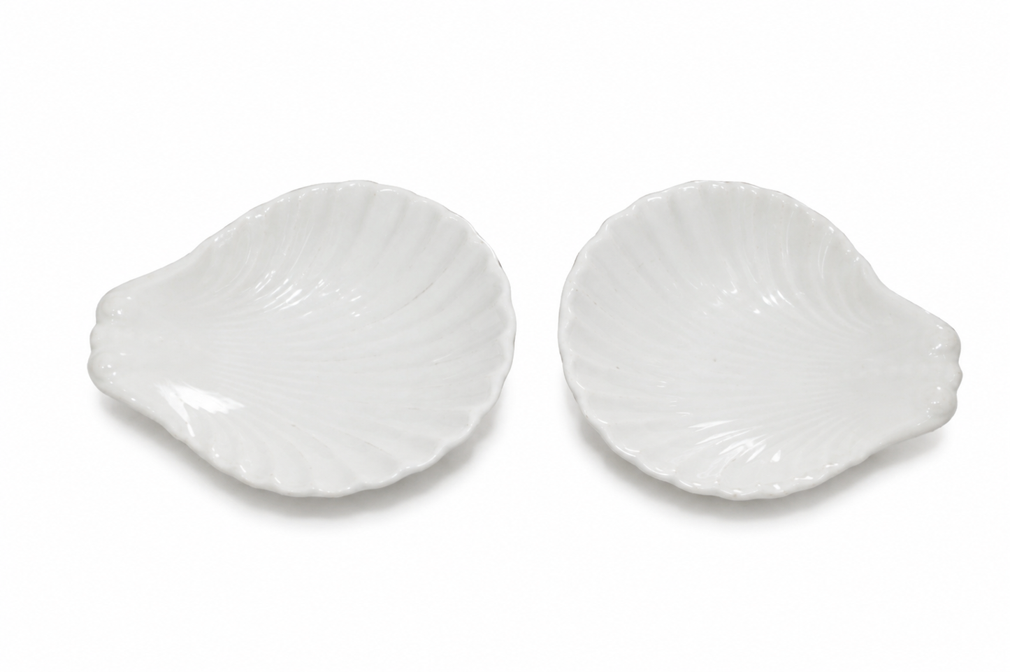 Two Clam Shell Trinket Dishes / Soap Dishes Coastal Decor