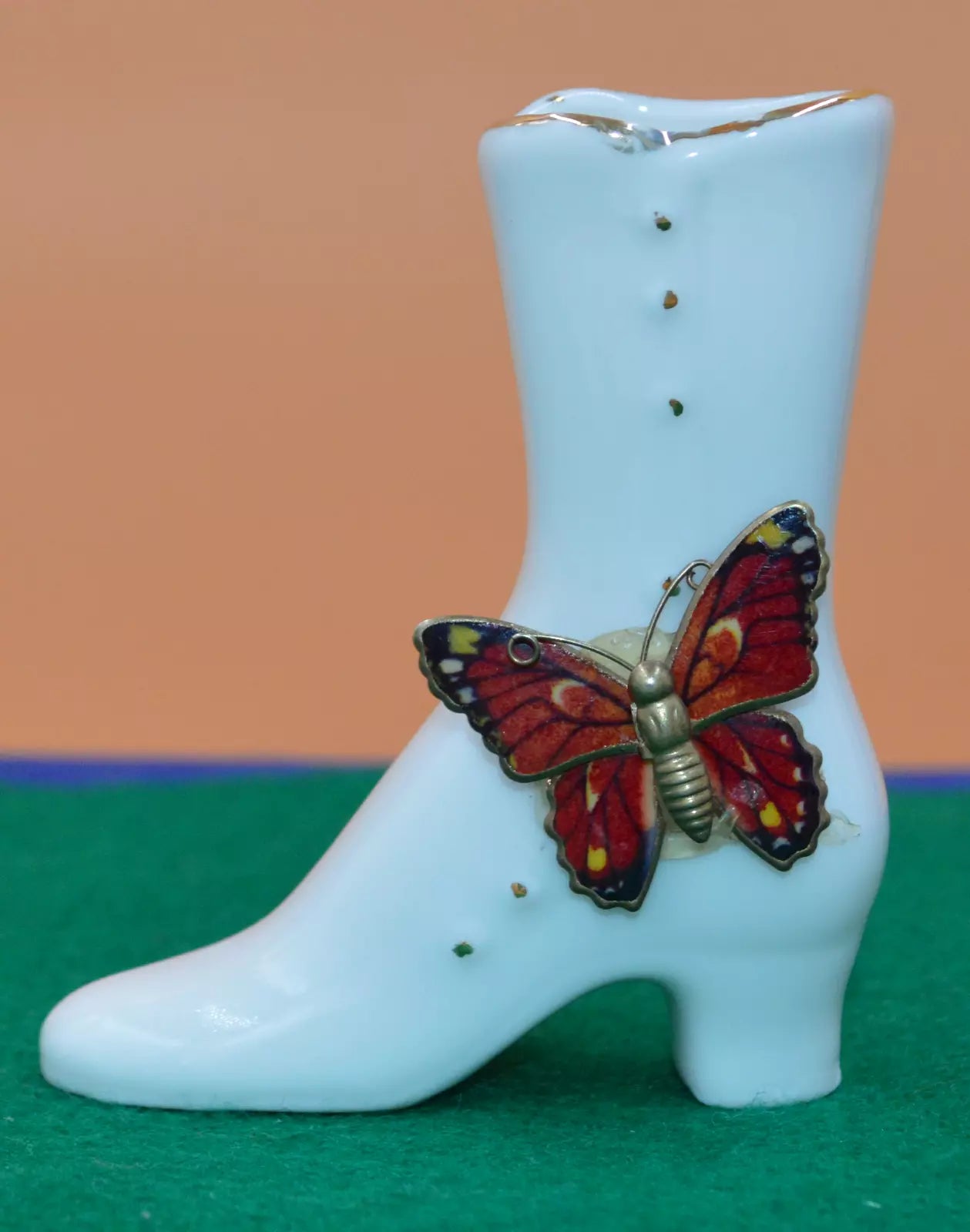Ornamental White Boot with Red Butterfly - TMD167207