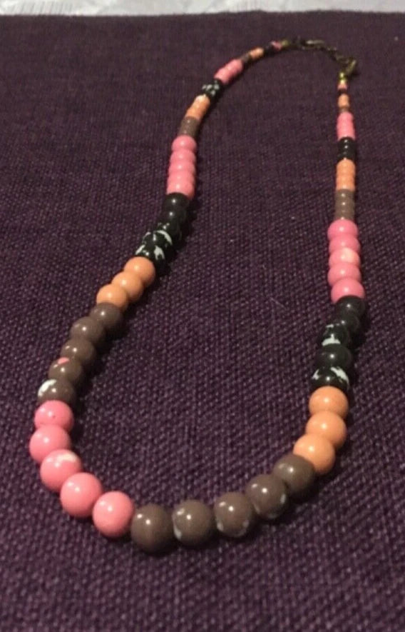 Jewellery Bundle of 8 – Handpicked Pink & Purple Beaded Necklaces