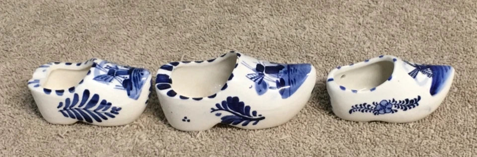 Vintage Delft Blue Clog Ashtrays Set (8) – Hand Painted Holland Ceramic Mini Clogs Collectibles