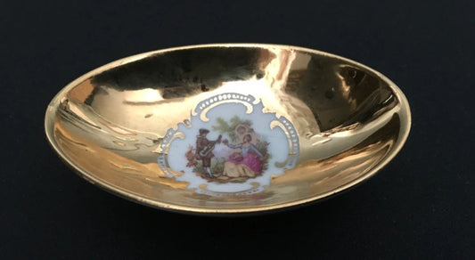 Vintage JWK Bavaria Fragonard Trinket Dish – Courting Couple Scene