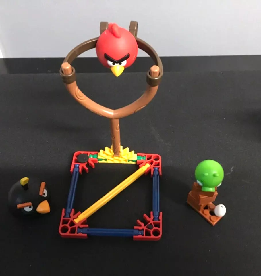 Angry Birds KNEX Sling Shot Toy & Knock on Wood Game Set - TMD167207