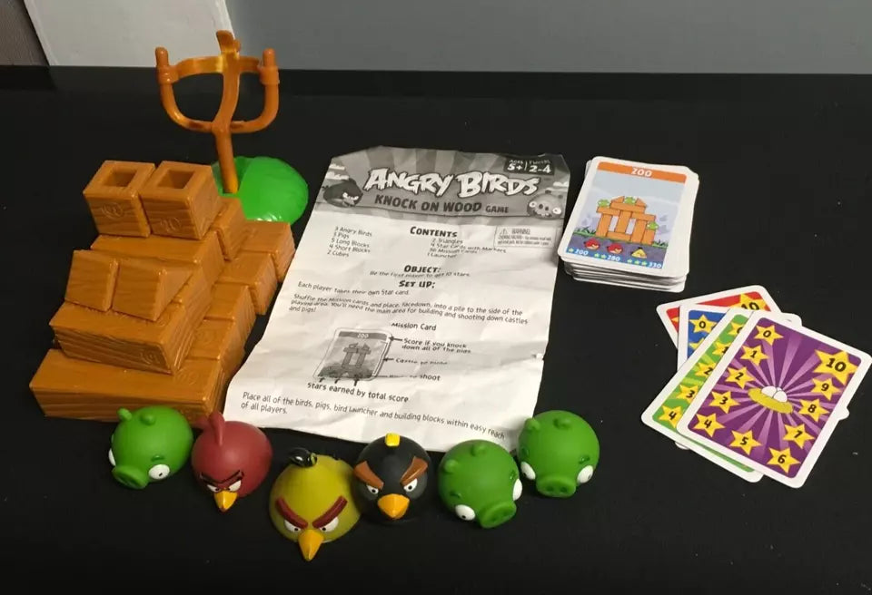 Angry Birds KNEX Sling Shot Toy & Knock on Wood Game Set - TMD167207