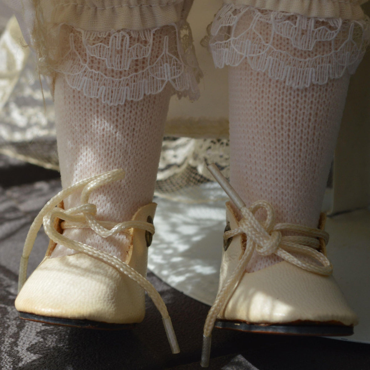 PORCELAIN DOLL BRIDE DOLL - TMD167207