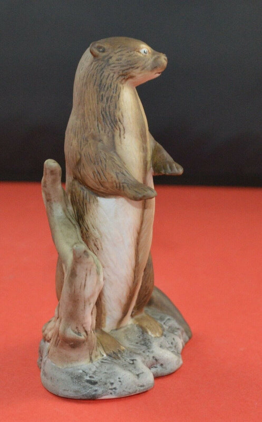 ANIMAL FIGURINE OTTER(PREVIOUSLY OWNED) GOOD CONDITION - TMD167207
