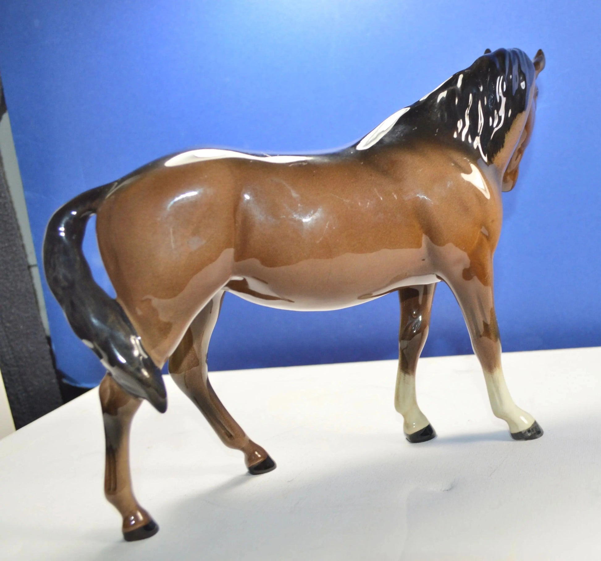 BESWICK BAY MARE FACING LEFT GOOD CONDITION(PREVIOUSLY OWNED)GOOD CONDITION - TMD167207