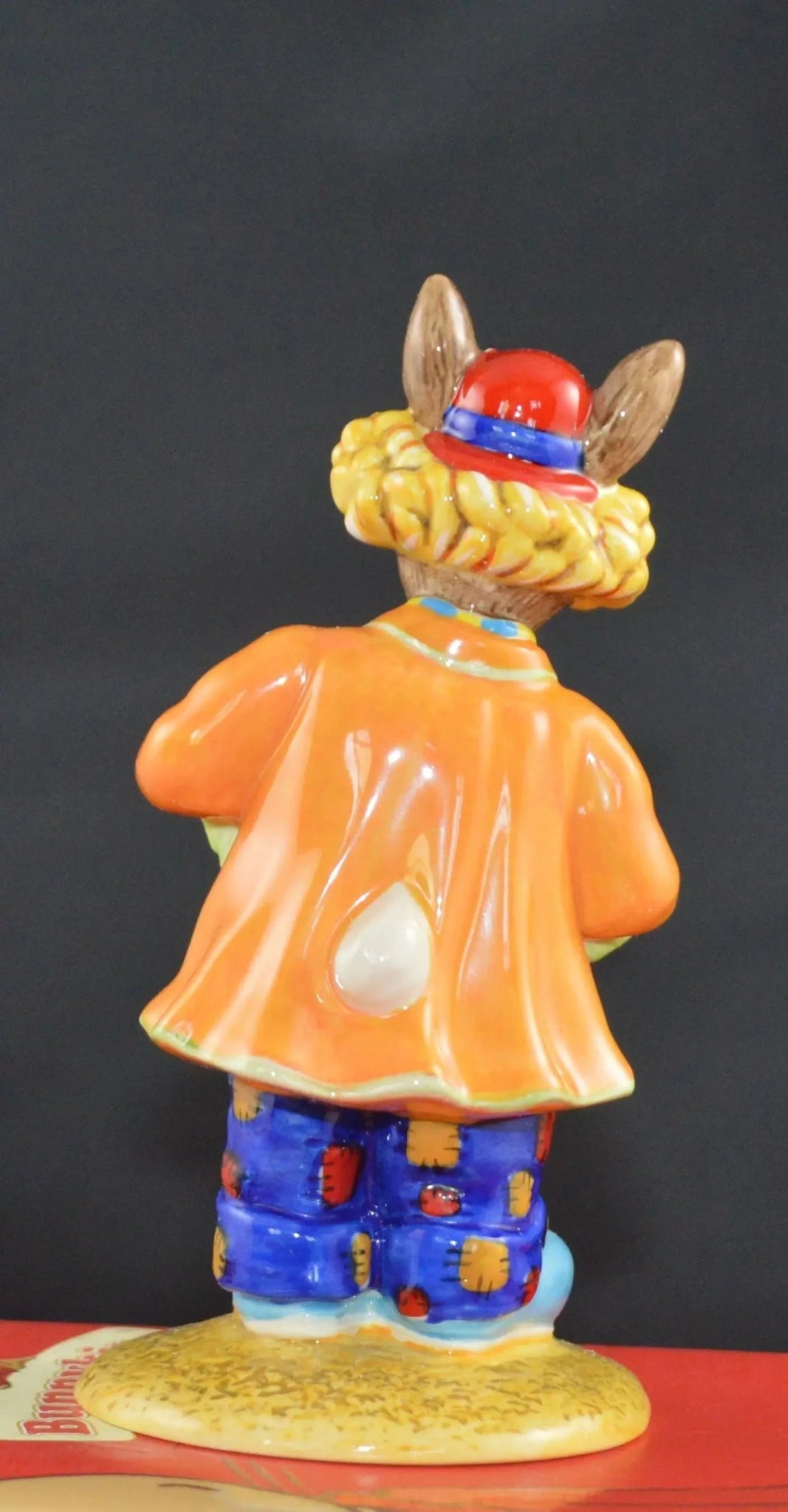 BOXED ROYAL DOULTON BUNNYKINS CLARENCE THE CLOWN DB332 (PREVIOUSLY OWNED)VERY GOOD CONDITION - TMD167207