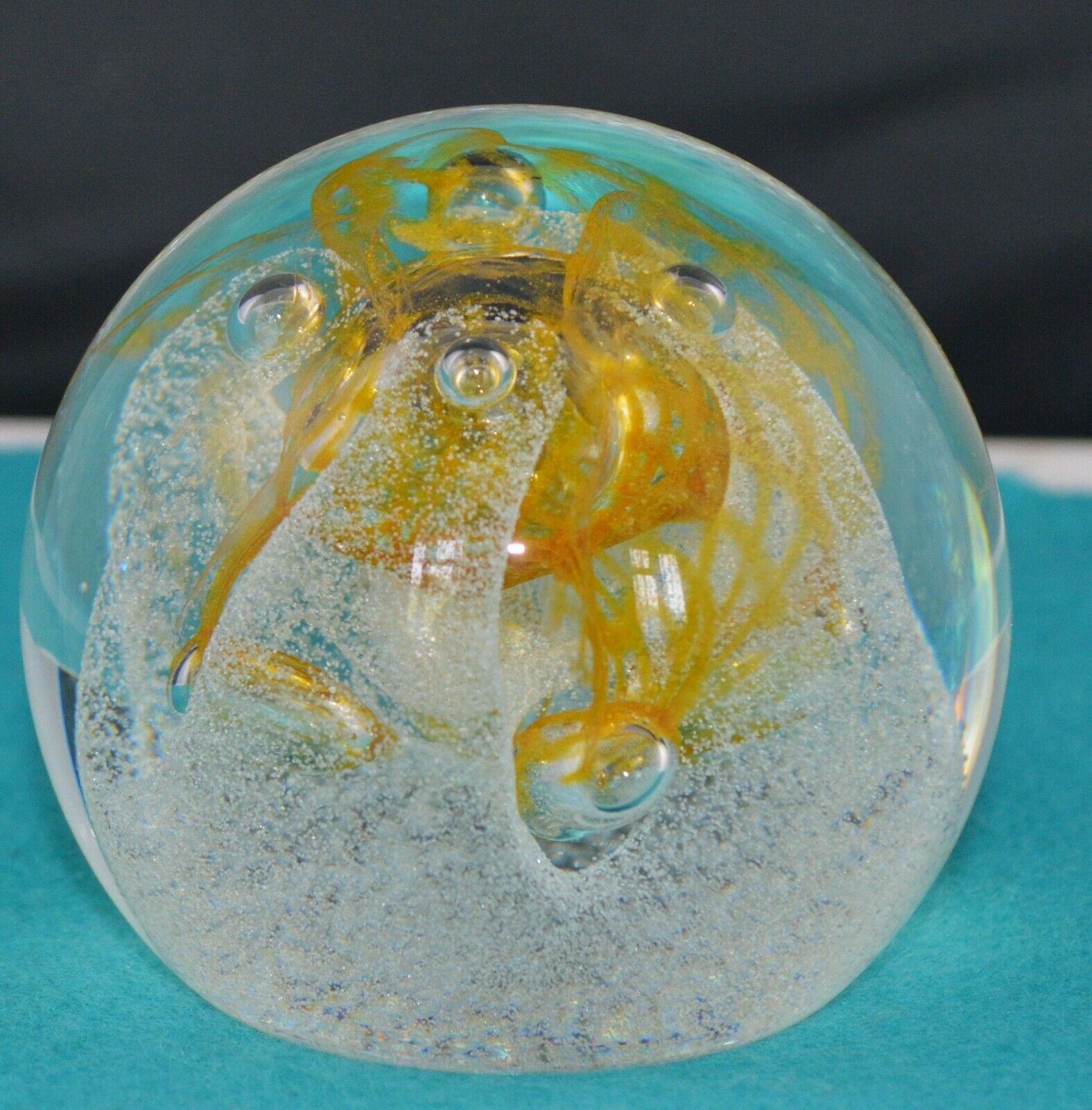 CAITHNESS PAPERWEIGHT CONGRATULATIONS(PREVIOUSLY OWNED) GOOD CONDITION - TMD167207