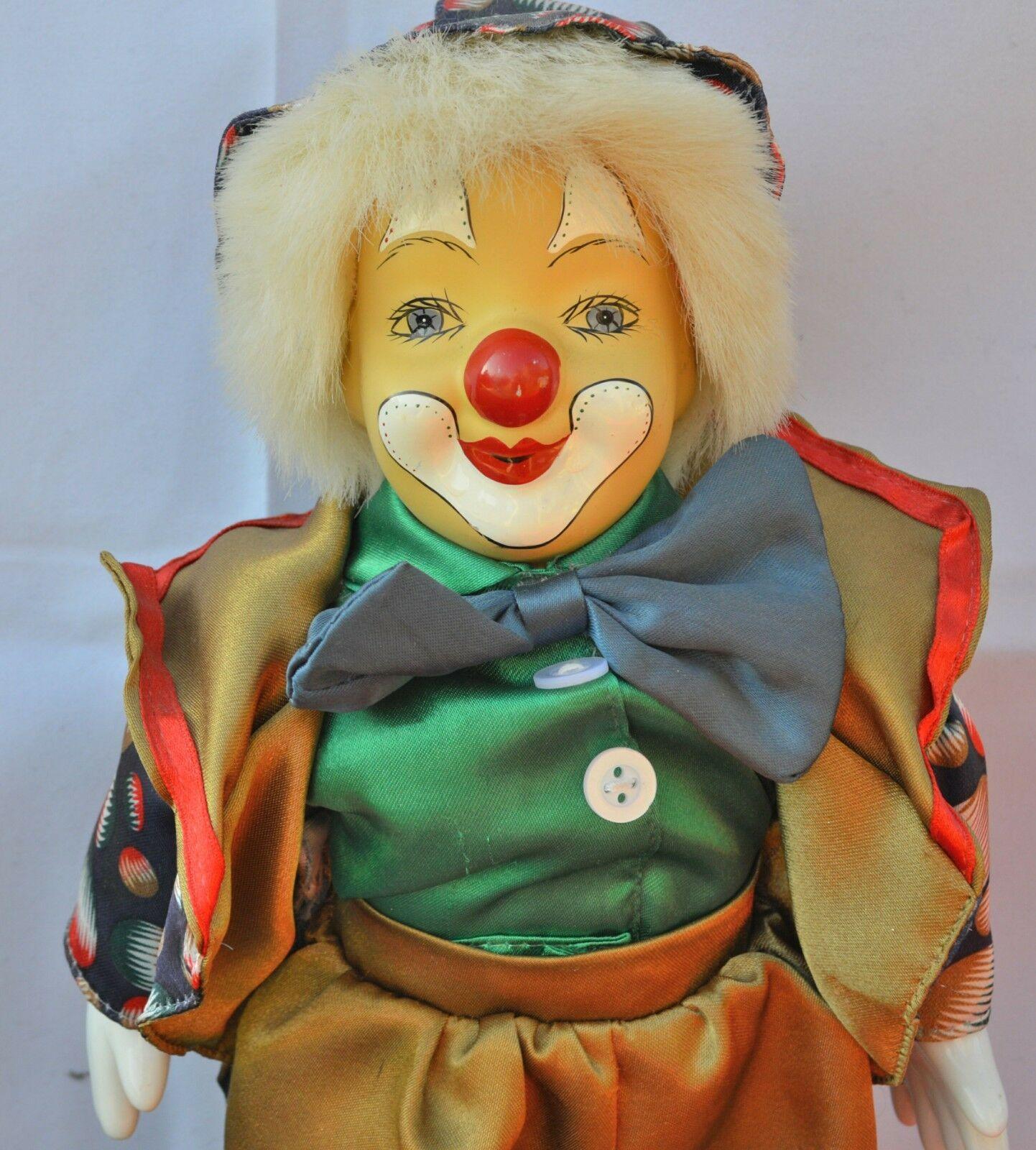 CLOWN DOLLS ONE DRESSED IN GREEN & ONE DRESSED IN A TAILCOAT BOXED - TMD167207