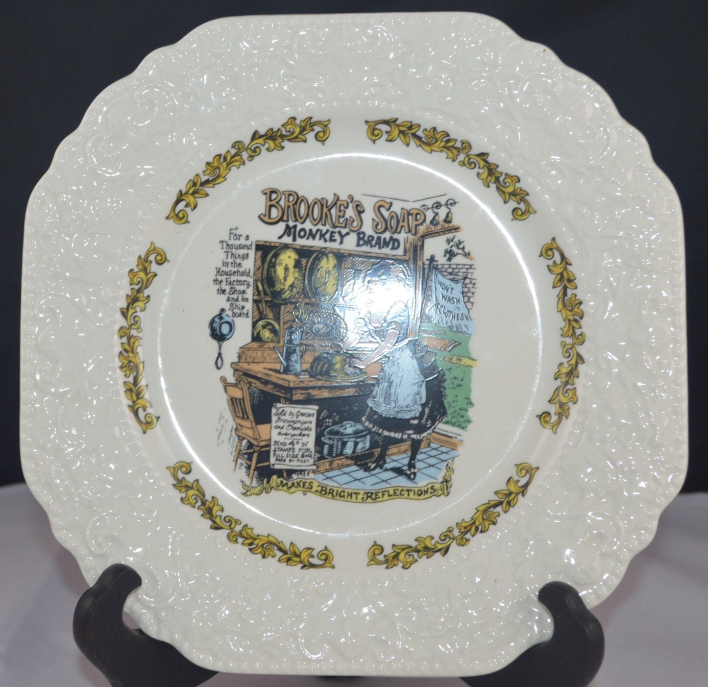 COLLECTOR PLATE LORD NELSON POTTERY BROOKES SOAP MONKEY BRAND - TMD167207