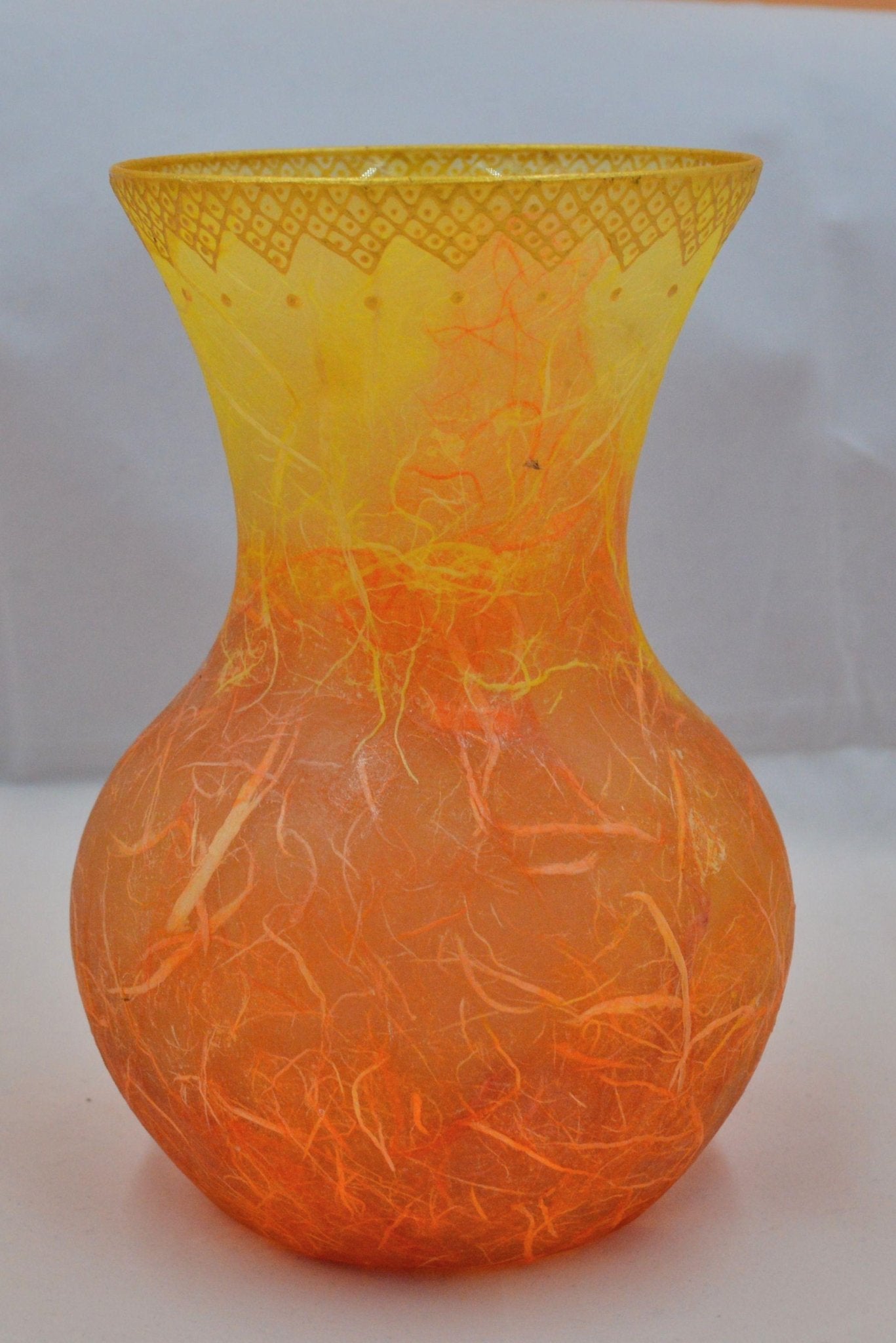 COLOURFUL ORANGE VASE WITH GOLD PATTERN TO TOP - TMD167207