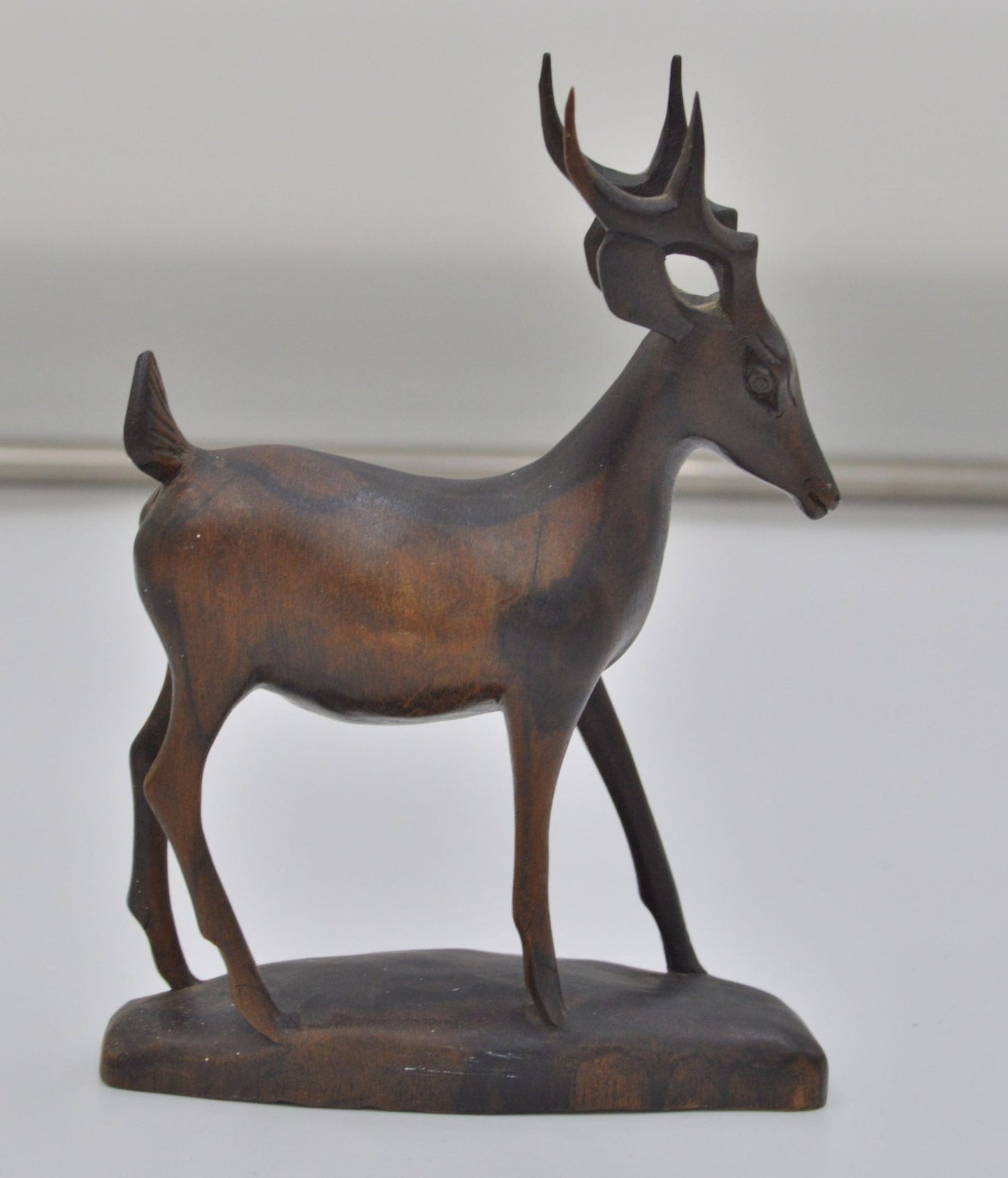 DECORATIVE DARK WOODEN STAG FIGURINE(PREVIOUSLY OWNED) VERY GOOD CONDITION - TMD167207
